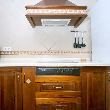 Spanish Style & Center Apartment *